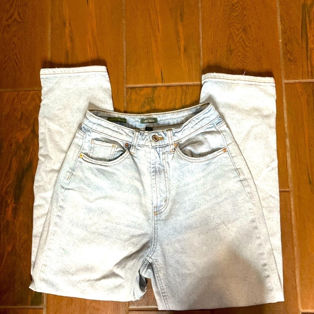 Wild Fable Light Wash Super High Rise High Rise Distressed Tapered Denim